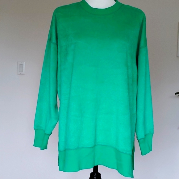 aerie Sweaters - NEW Aerie Oversized Green Sweater Size Small NWOT